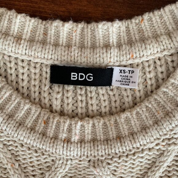 BDG Urban Outfitters Women Cable Knit Sweater XSmall Cream Fisherman Elbow Patch - Picture 5 of 14